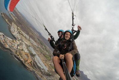 Acro Paragliding Adventure in Costa Adeje with FREE Pickup !! - The Flight Itself: Acro Moves, Speed, and How It Feels