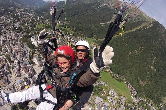 Acrobatic Paragliding Tandem Flight over Chamonix - Key things you should know before you fly