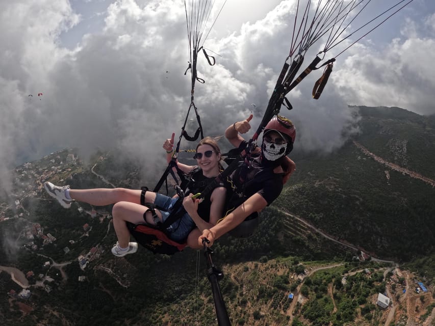 Alanya: Tandem Paragliding Adventura with licenced pilots - Who Should Go, and Who Should Skip This One