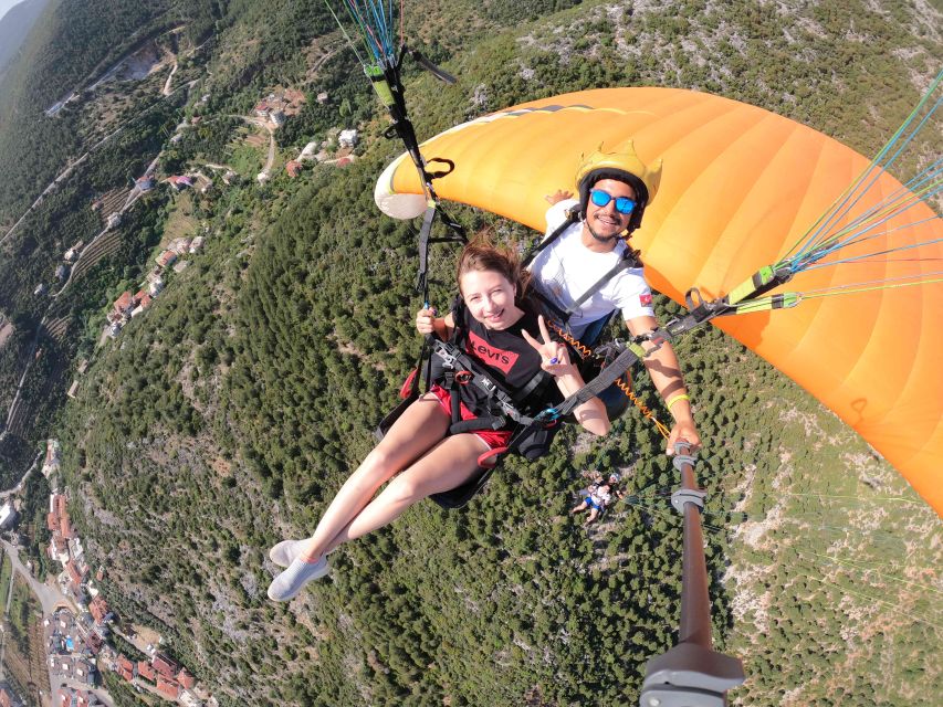 Alanya: Tandem Paragliding Over a Castle and the Sea - Launch at 700m: The View Climb You Feel Immediately