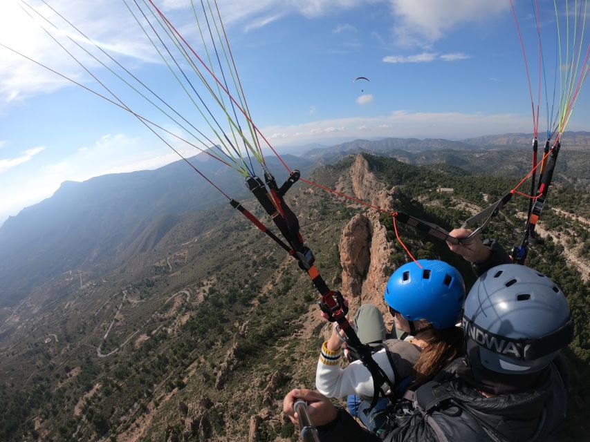 Alicante and Santa Pola: Tandem Paragliding Flight - Who should book (and who should skip this one)