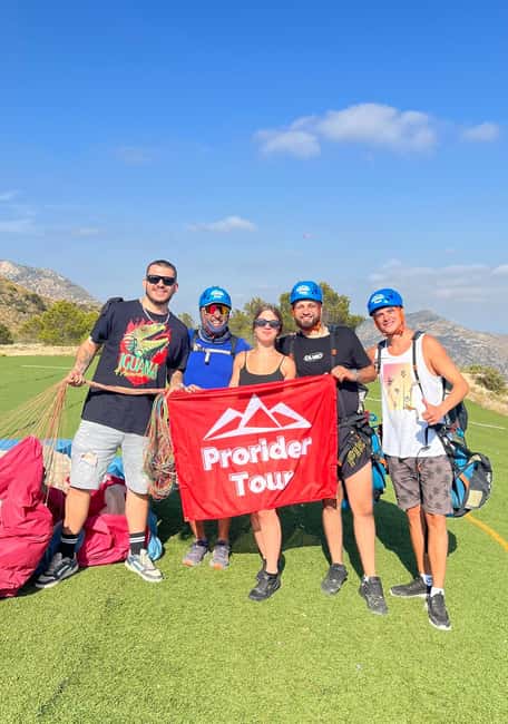 Alicante: Santa Pola, Benidorm Tandem Paragliding Experience - Tandem Paragliding Over Santa Pola and Benidorm: What You’re Really Buying
