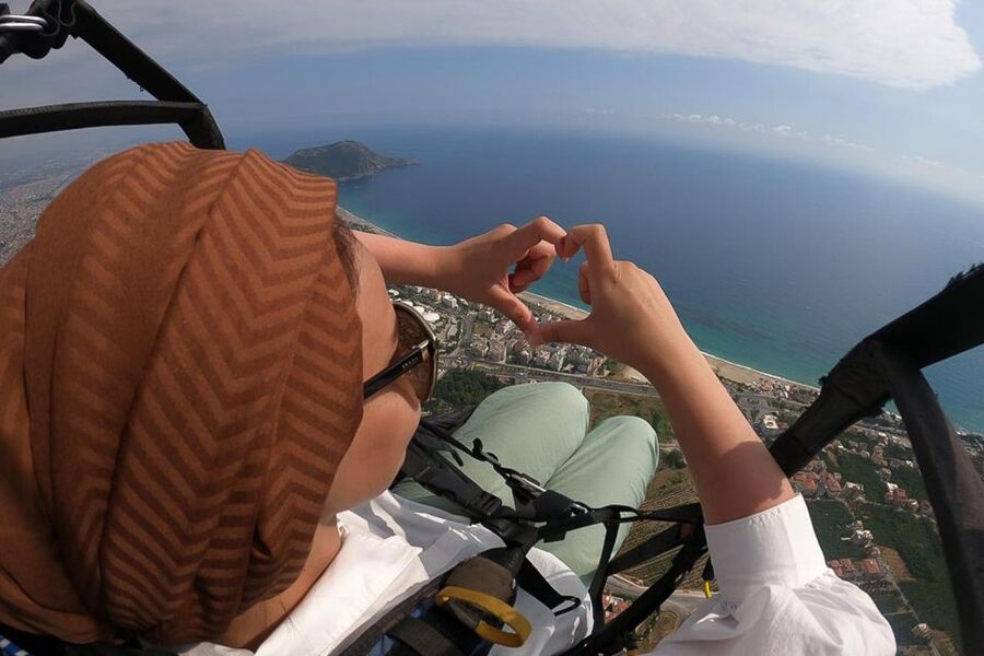 Antalya: Tandem Paragliding Experience with Transfer - Hotel Pickup and Transfer From Side: Great Convenience, Real Waiting