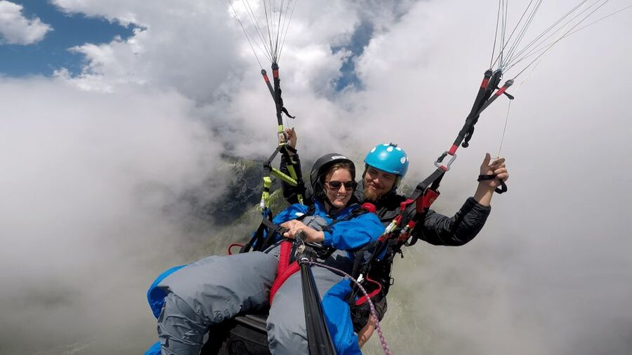 Bovec: Tandem paragliding in Julian Alps - What to watch for during flight: views, river lines, and pacing