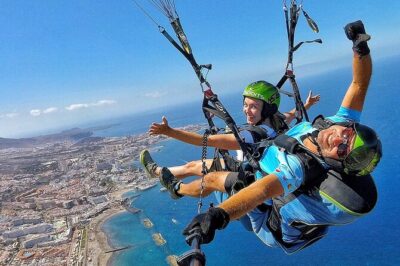 BRONZE tandem paragliding flight in South Tenerife, free pick up - The Launch and Flight: What Takeoff Feels Like (and What to Do)