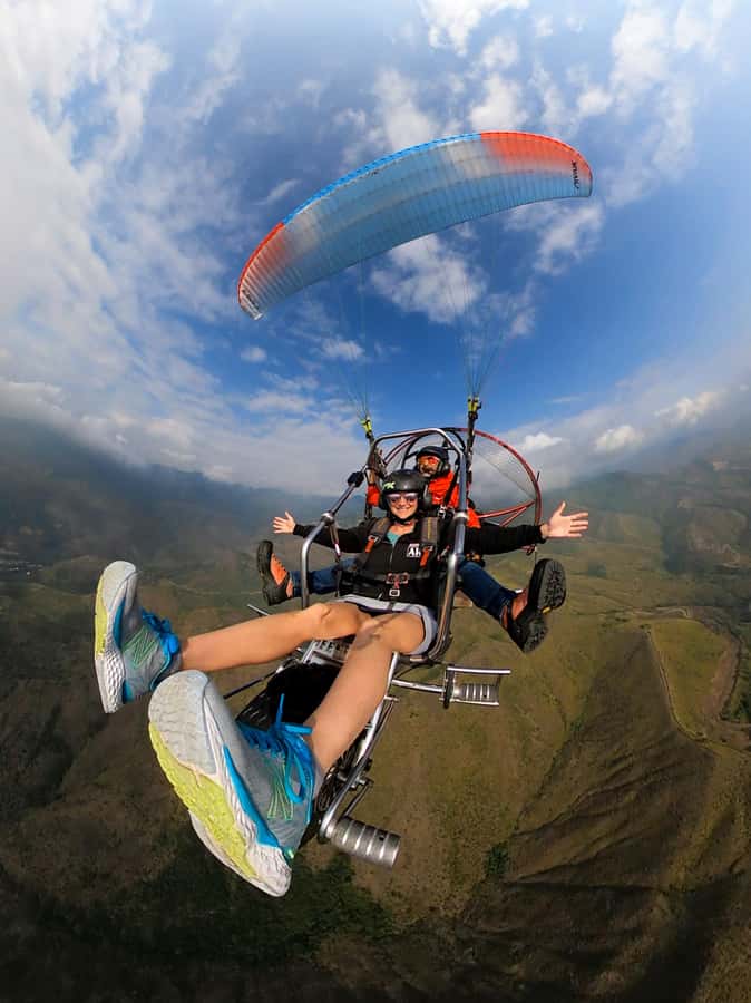 Cali: Paratrike Flight - Paragliding - Cali Paratrike Paragliding: what the 15-minute flight really feels like
