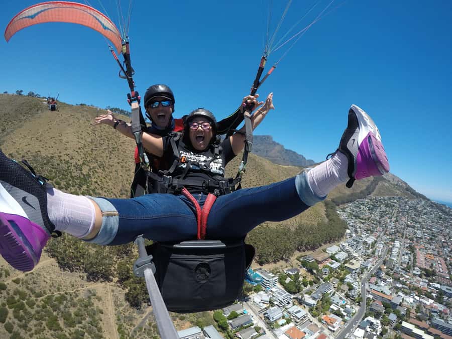 Cape Town: Tandem Paragliding Adventure - Who should book this tandem flight at $109 per person?