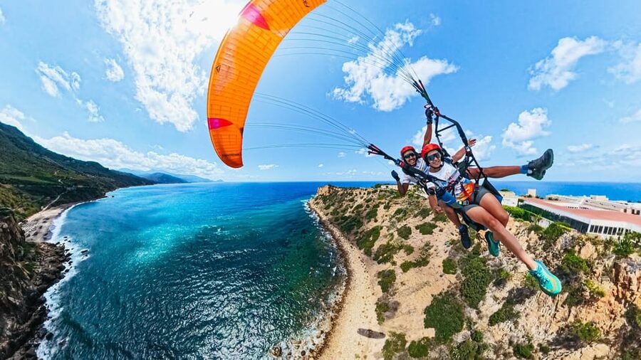Cefalù: Tandem Paragliding Flight and GoPro13 Video - The First Minutes in the Air: Reading the Wind Over Cefalù