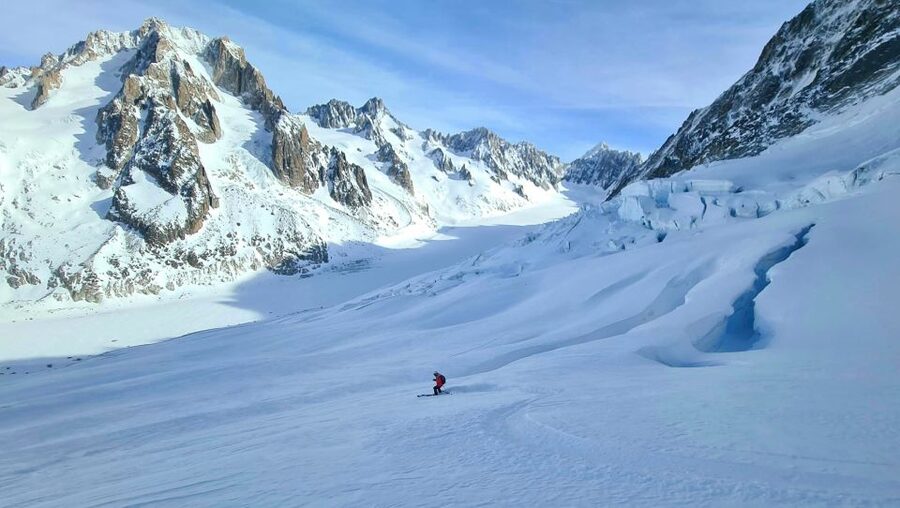 Chamonix: Tandem Paragliding Flight with Mont-Blanc Views - 20 Minutes in the Air: Views of Mont-Blanc That Feel Close Enough to Touch