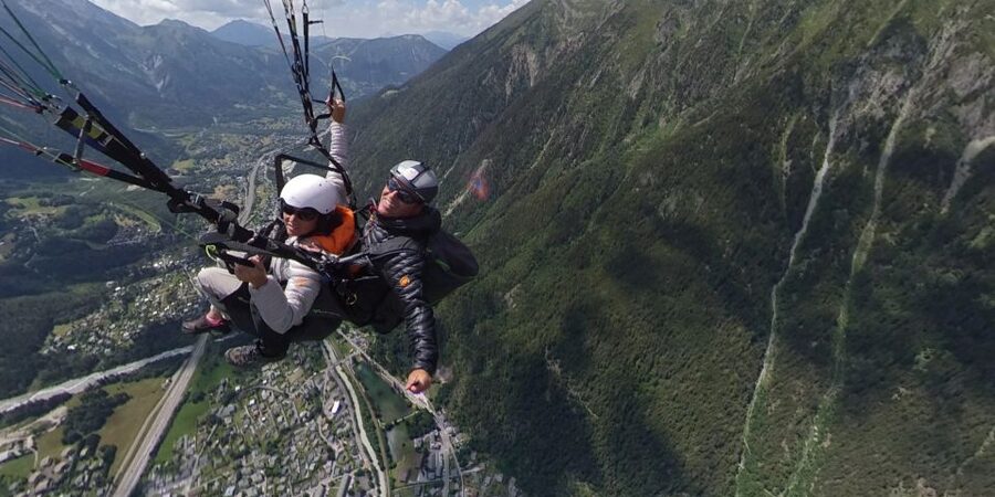 Chamonix: Tandem Paragliding Flight with Mont-Blanc Views - Who’s Flying You: Pilot Skill and the Reassurance Factor