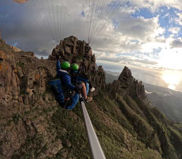 Costa Adaje: Paragliding from 1100m - Incredible landscape! - The Flight Over Adeje: Mountains, Coastline, and the Calm Moment