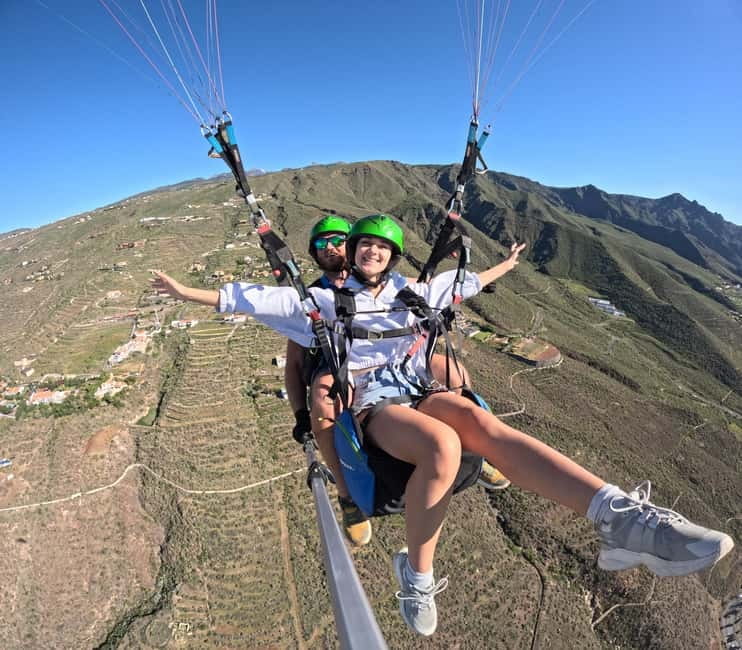 Costa Adeje, Paragliding with pick up service and 5 free photos! - GoPro photos and the 30€ add-on: what you should plan for