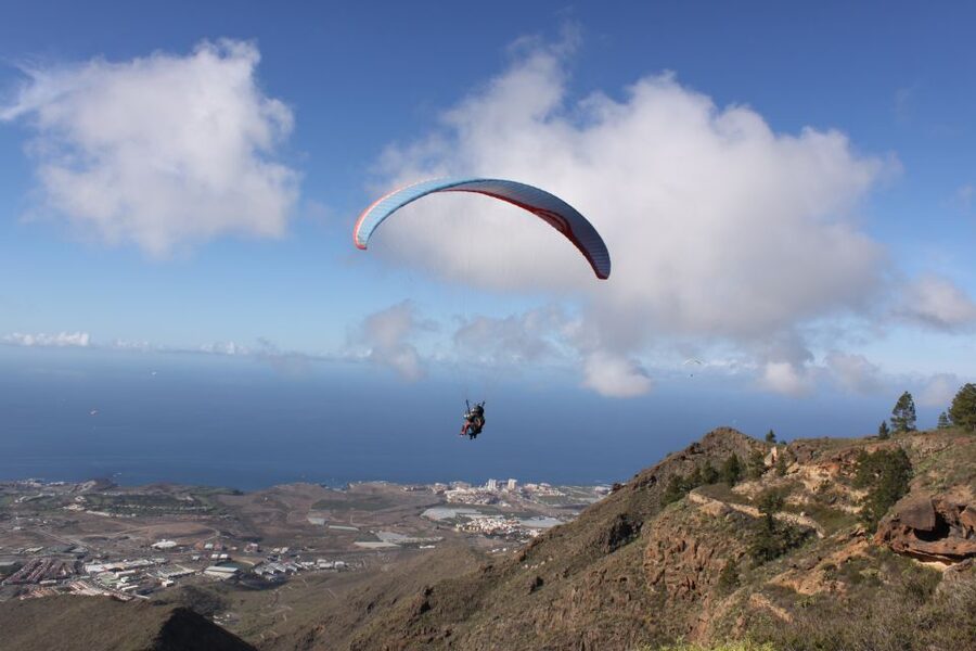 Costa Adeje: Tandem Paragliding Flight with Free Pickup - FAQ