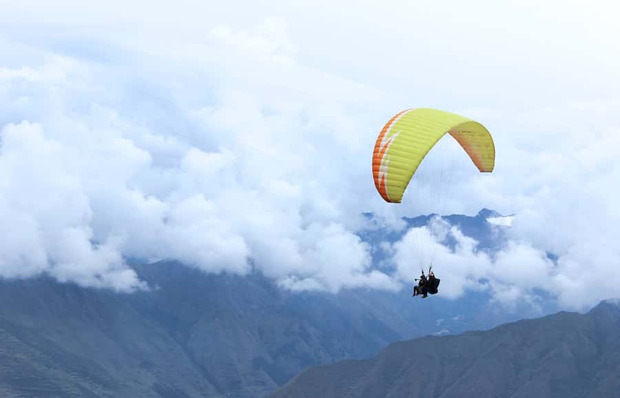 Cusco: Tandem Paragliding in The Sacred Valley of The Incas - Getting There: Pickup, Timing, and the Drive