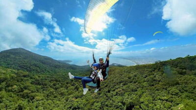 Da Nang: Paragliding with Views of Lady Buddha Statue 2025 - Sơn Trà Peninsula: Briefing First, Then the Sky