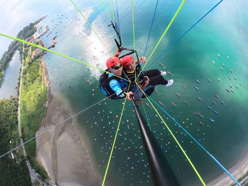 Da Nang Private paragliding experience on Monkey Mountain - Monkey Mountain start: meeting at Buu Dai Son Temple and getting geared up