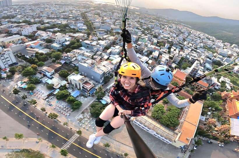 Da Nang Private paragliding experience on Monkey Mountain - Landing back at the beach: calm comes fast