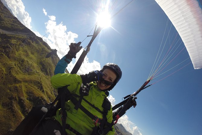 Davos Absolutely Free Flying Paragliding Tandem Flight 1'000 Meters High - Getting started at Brämabüelstrasse 9 and riding up with your pilot