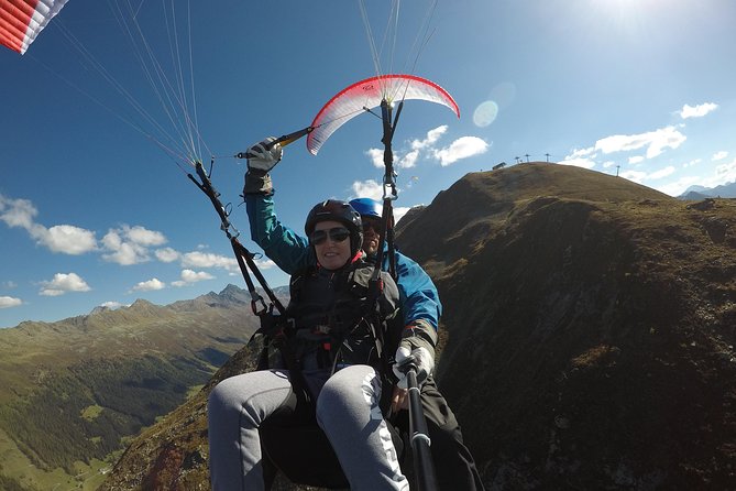 DAVOS: Paragliding For 2 Passengers - Together In The Air! (Video&Photos Incl.) - Who should book this tandem flight (and who should hold off)