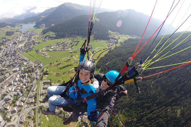 Davos Paragliding Private Tandem Pilot Half Day - Landing back near the meeting point: a quick finish, no long walk