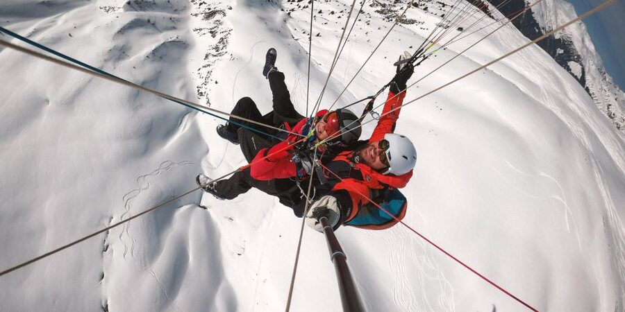 Davos: Tandem Paragliding Flight - Summit preparation: wind checks and picking between launch spots