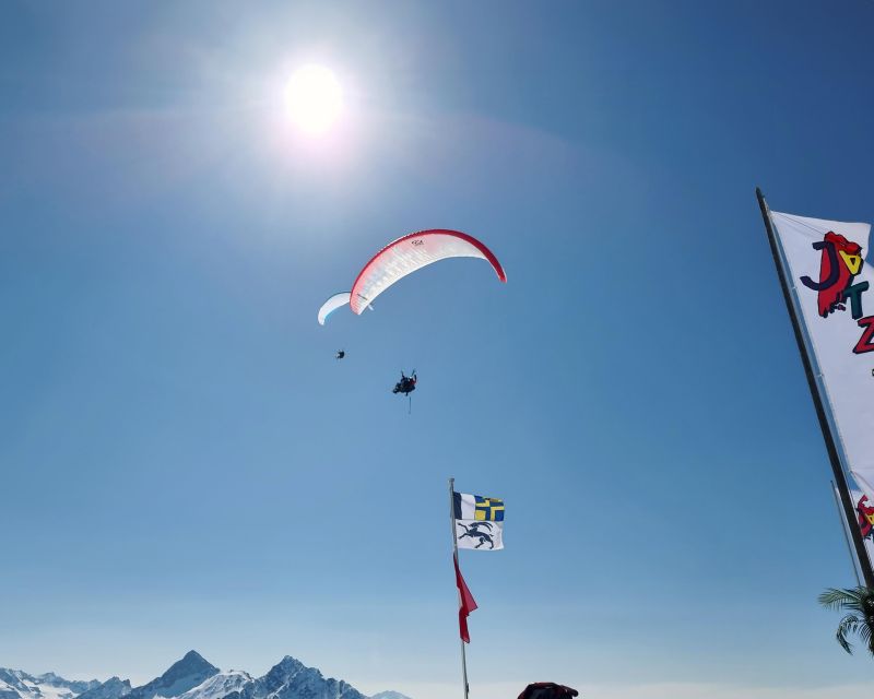Davos: Tandem Paragliding Flight - What to wear for comfort in the mountains