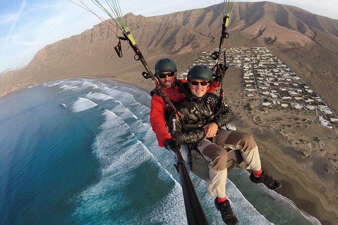 DISCOVERY FLIGHT tandem paragliding Lanzarote with pro pilot - Who This Discovery Flight Suits Best