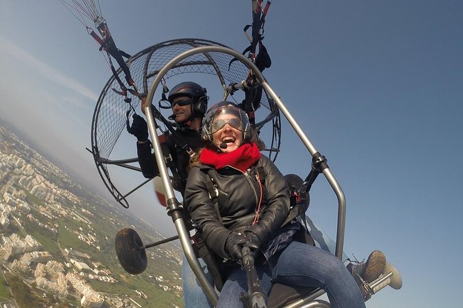 Flight experience over the beach in paragliding/paratrike in the Algarve with video. - 20 Minutes in the Air: From Briefing to Landing