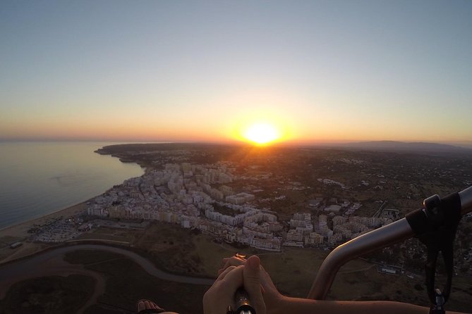 Flight experience over the beach in paragliding/paratrike in the Algarve with video. - Praia da Falésia to Vilamoura Marina: The Route You’ll See From Above