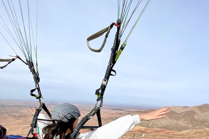 Fly Over Agafay Desert Paragliding with Atlas Mountain Views - Should You Book This Agafay Sunset Paragliding?