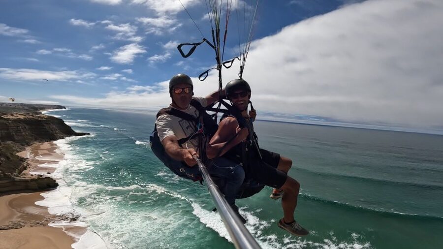 From Lisbon: Paragliding Pack (Flight+Video+Transportation) - Who should book this paragliding pack (and who should skip it)