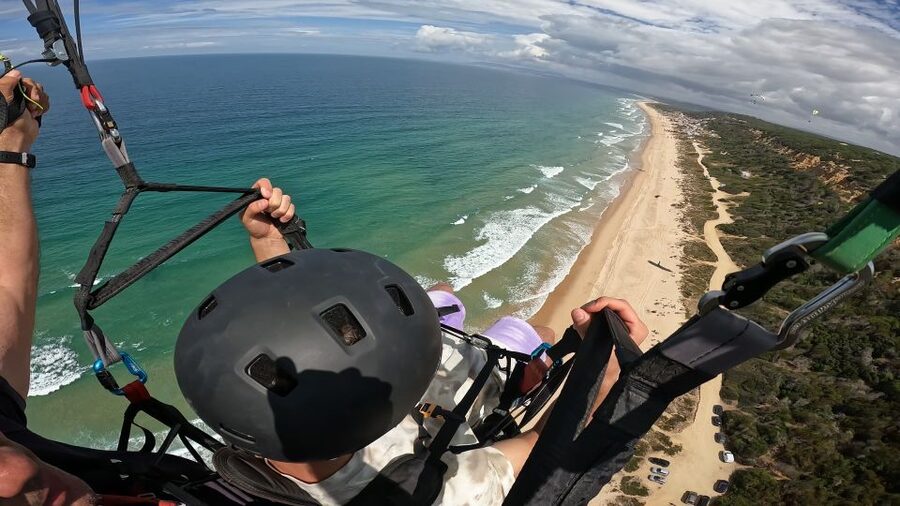 From Lisbon: Paragliding Tandem Flight - Who this tandem paraglider flight is best for