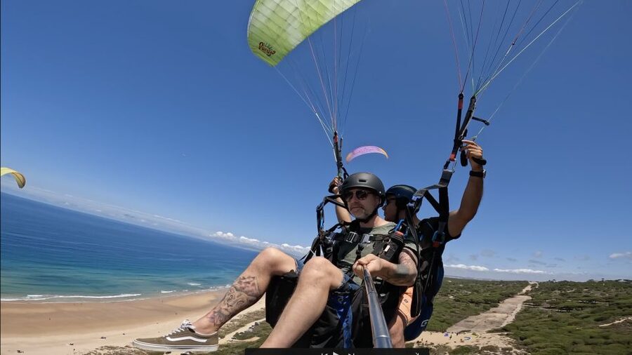 From Lisbon: Paragliding Tandem Flight - What to bring (and what to skip) for a smooth flight