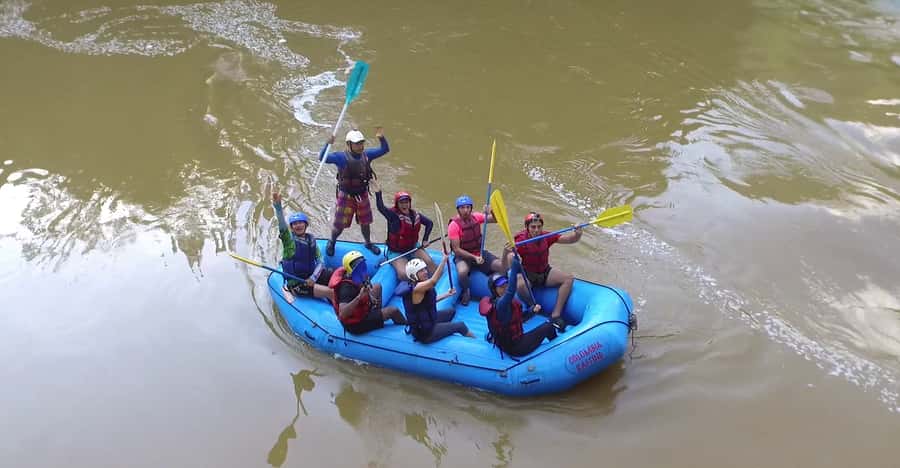 From Medellín: Paragliding and Rafting Combo Tour - How the day actually runs: pickup, canyon waiting, then whitewater