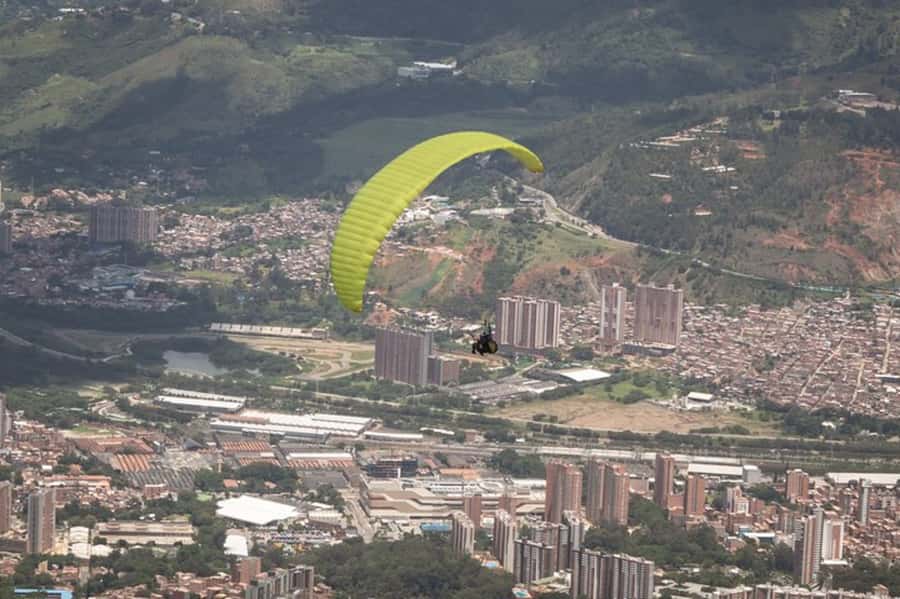 From Medellín: Paragliding Tour with GoPro Photos & Videos - Who This Paragliding Tour Fits Best (and Who Should Skip It)