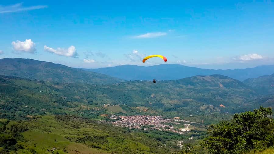 From Medellin: Private Paragliding Tour Over Waterfalls - Flying over Cocorna canyons and giant waterfalls