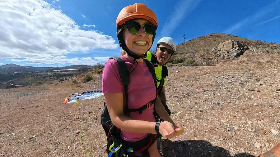 Gran Canaria: Paragliding Flight with Tapas & Pickup - Tapas after the flight: exactly what’s on the menu and why it fits