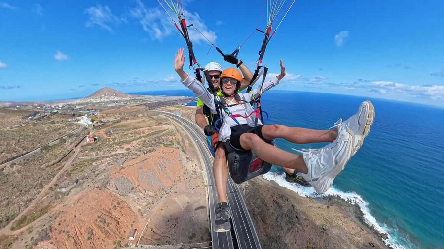 Gran Canaria: Paragliding Flight with Tapas & Pickup - Photos and videos: nice add-on, not included by default
