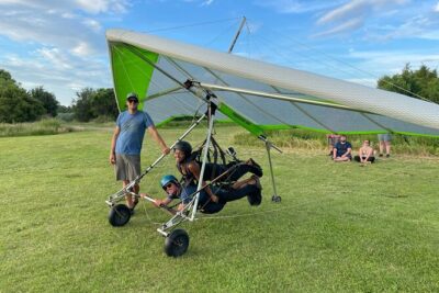 Grandy Tandem Hang Gliding 2000' - Outer Banks - The “one student per flight” tandem setup