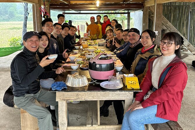 Hanoi Paragliding COMBO: Tandem paraglide + course (full-day) - The instructor factor: certified athletes and what to ask