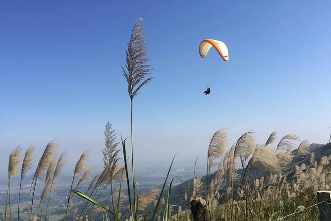 Hanoi Sky Tour: Paragliding - Why Doi Bu Mountain paragliding feels different