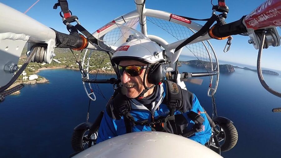 Ibiza: 25min Motorized Paragliding Flight - Day flight over Sta. Eulalia: Ses Estaques, Niu Blau, and Es Canar