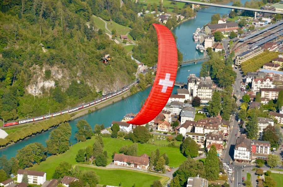 Interlaken: Paragliding Tandem High Flight - Value and price: why $284 can be fair (or not)