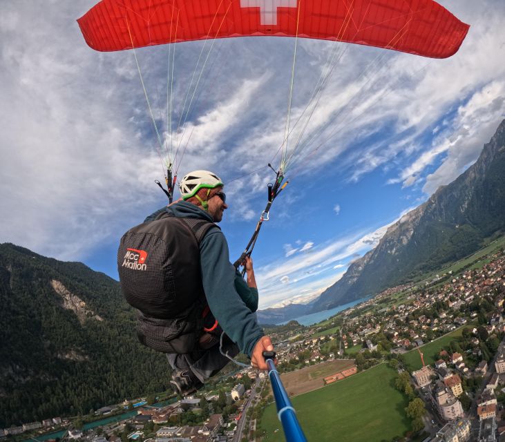 Interlaken: Paragliding Tandem High Flight - What to wear and bring so the flight feels easy