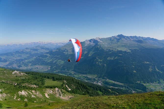 KLOSTERS: Paragliding For 2 - Couples (Video &Photos Incl.) - Key things that make this paragliding for two special