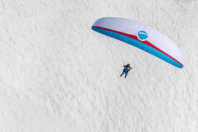 Klosters Tandem Paragliding Flight from Gotschna - What to wear: they’ll lend gear, but you still need smart choices