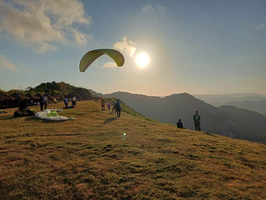Kuta Lombok : Tandem Paragliding with Pilot & Beach Tour - The guide factor: Kasidas and attentive support