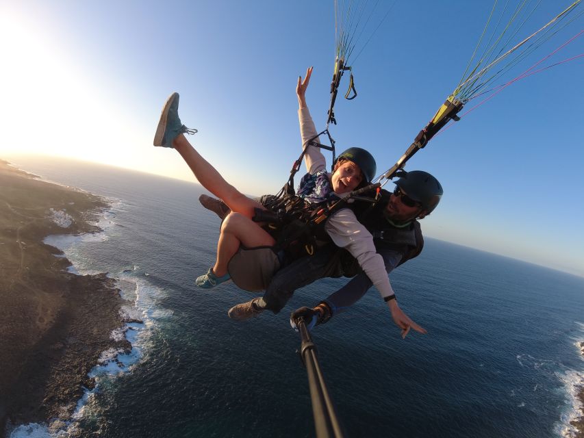 Lanzarote: Tandem Paragliding Flight Over Lanzarote - Where you meet, what to bring, and why timing matters