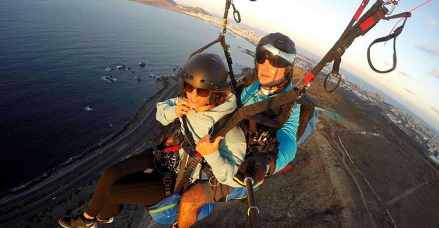 Las Palmas: Paragliding Tandem Flight with Instructor - The safety briefing and gear moment (this is where trust starts)