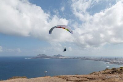 Las Palmas: Paragliding Tandem Flight with Instructor - Getting to the right spot: Los Giles and WhatsApp timing